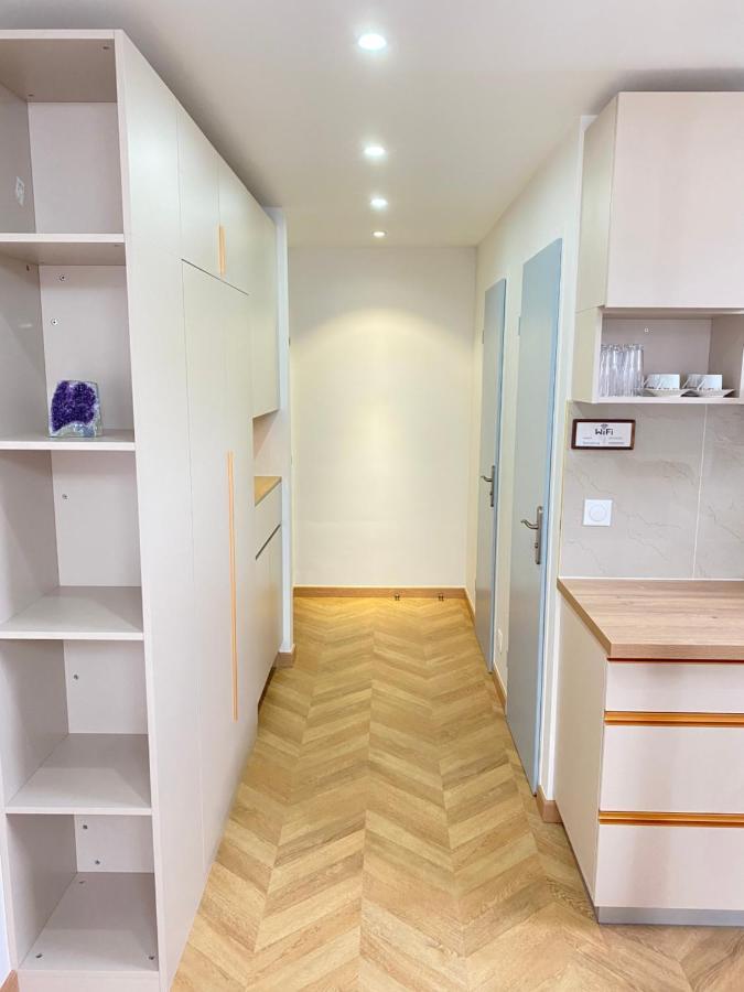 Chez Les Deux Garcons Apartment Montrouge Bagian luar foto